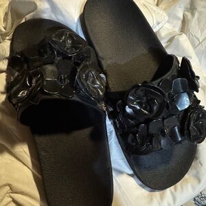 Tory Burch Black Floral Slide Sandals